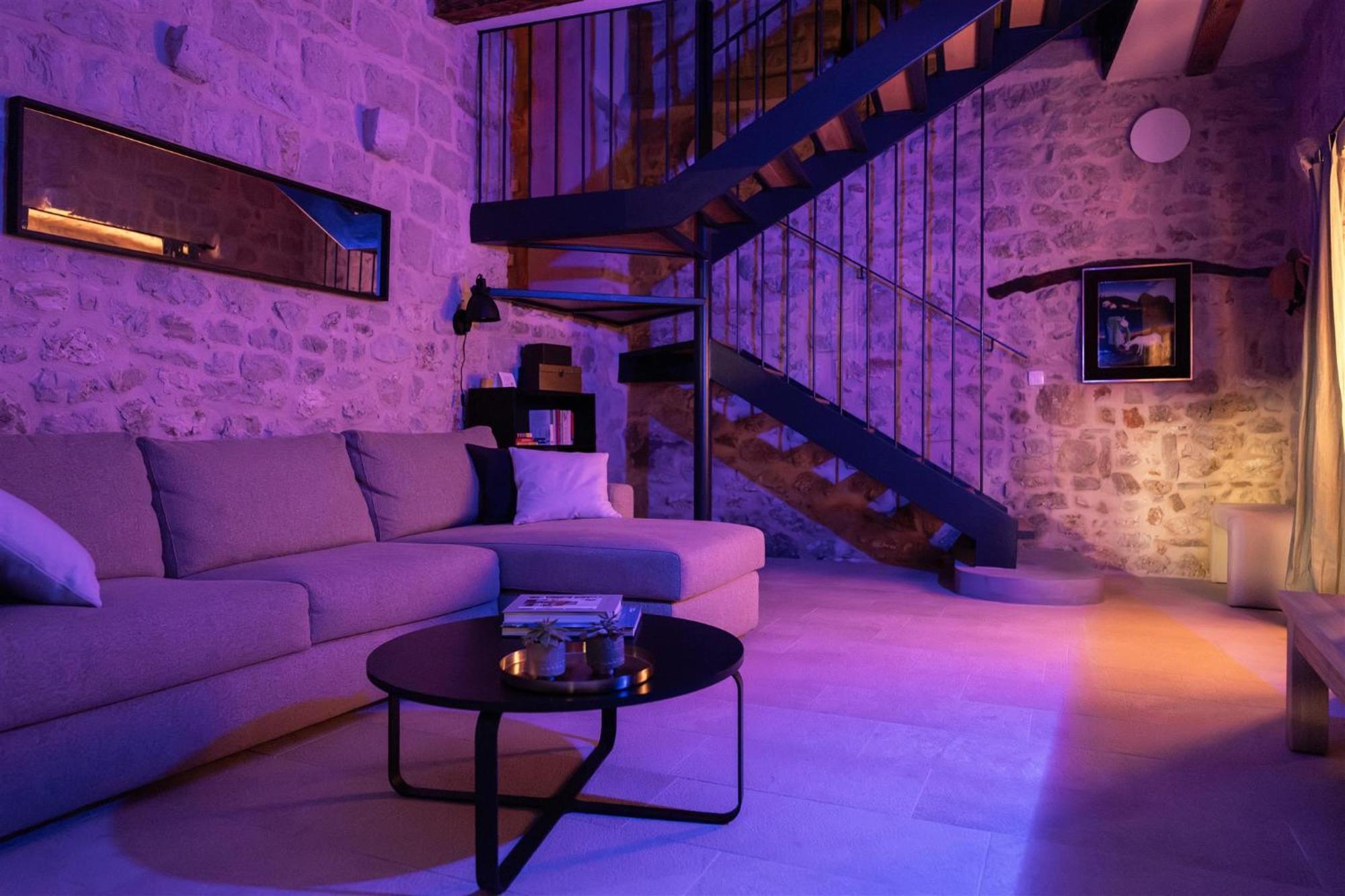 Dvor Pitve Villas Jelsa  Oda fotoğraf