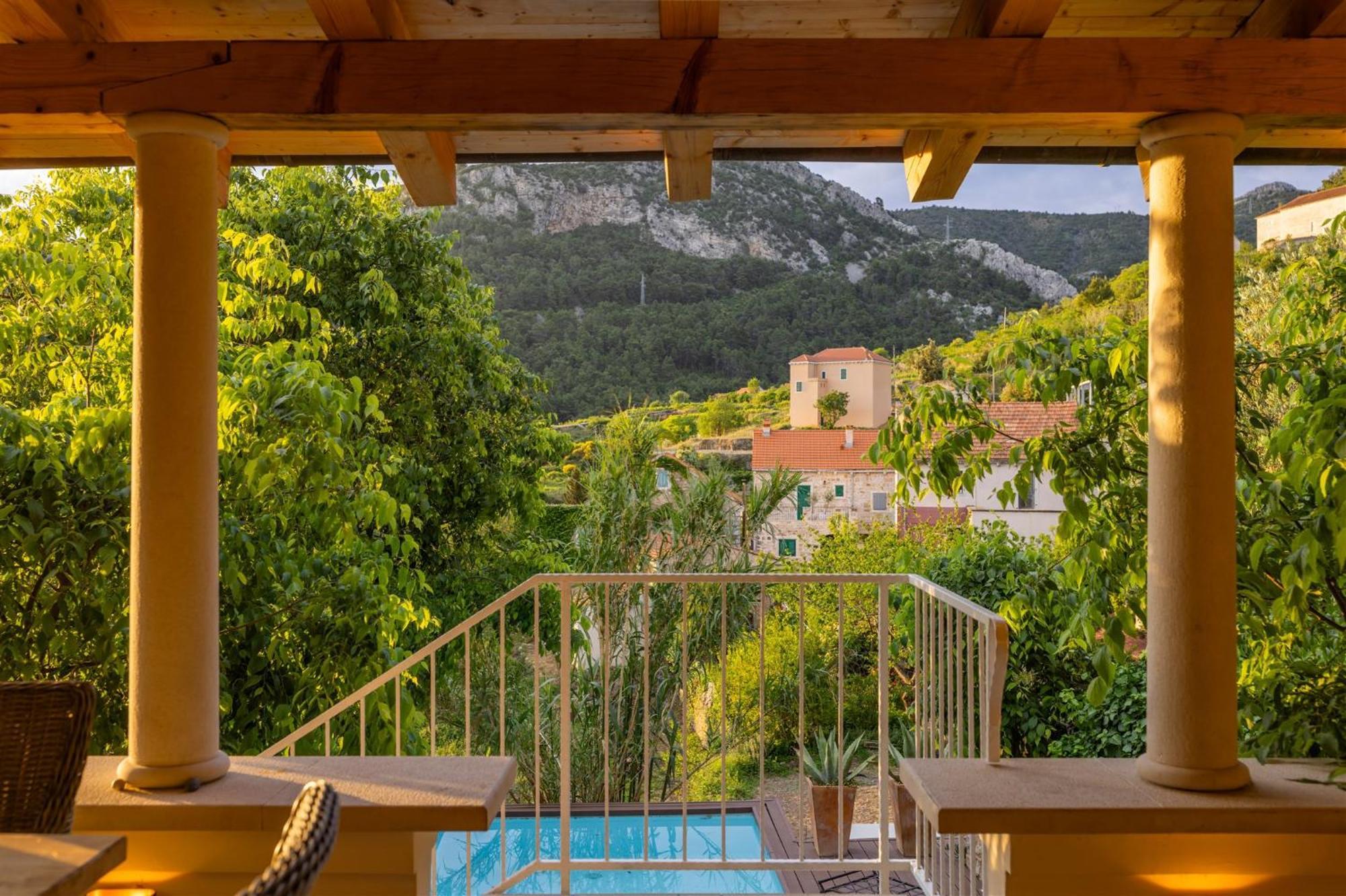 Dvor Pitve Villas Jelsa  Oda fotoğraf